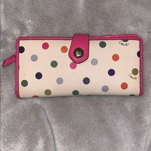 Coach wallet